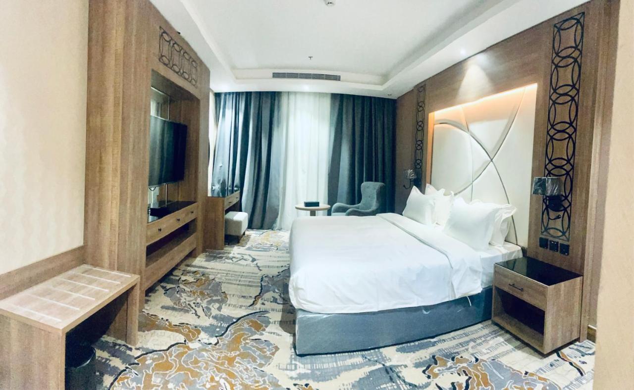 ג'דה Mirnian Hotel מראה חיצוני תמונה