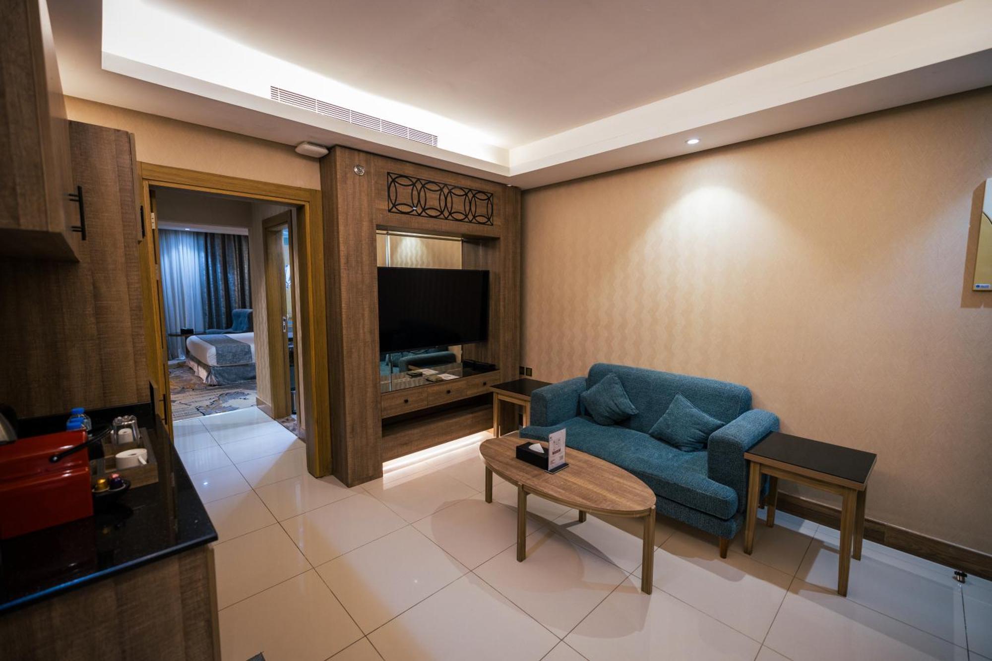 ג'דה Mirnian Hotel מראה חיצוני תמונה